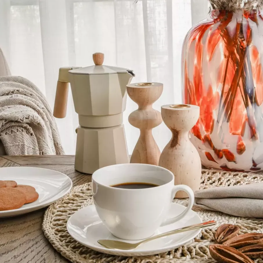 Filiżanka ze spodkiem DUKA EVERYDAY 250 ml biała porcelanowa
