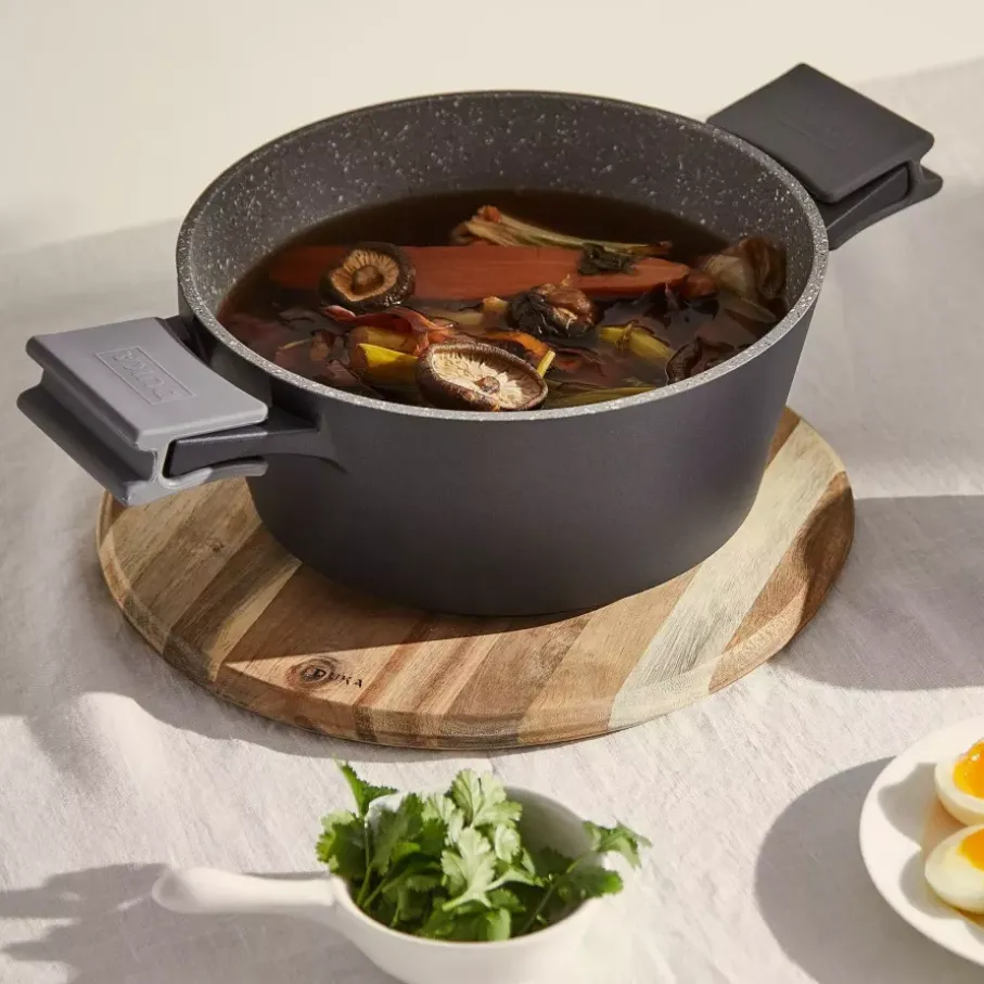 Garnek z pokrywką DUKA GOTA COOK 2400 ml aluminium